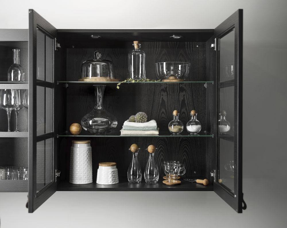 Oak Cheese Dome T8370