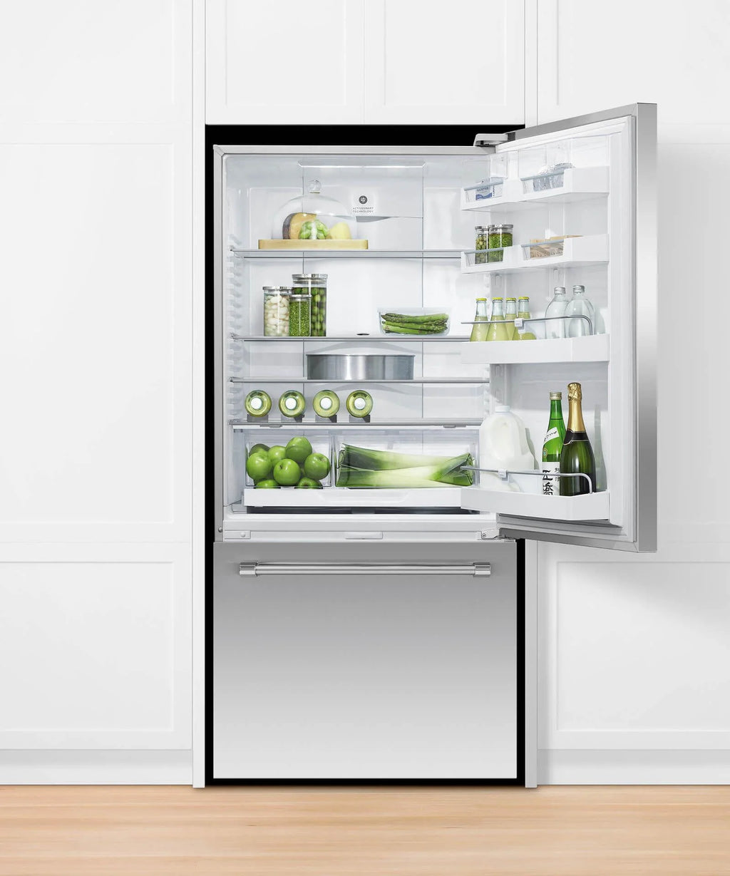 32 Wide 17.1 Cu. Ft. Bottom Freezer Refrigerator - Stainless J154027