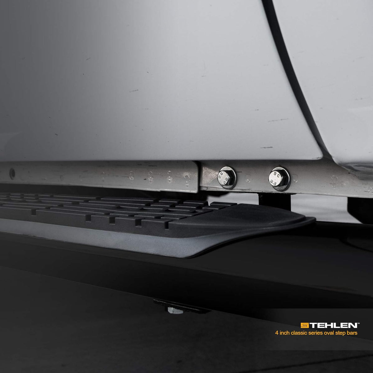 4 Oval Side Step Nerf Bars Black A9700