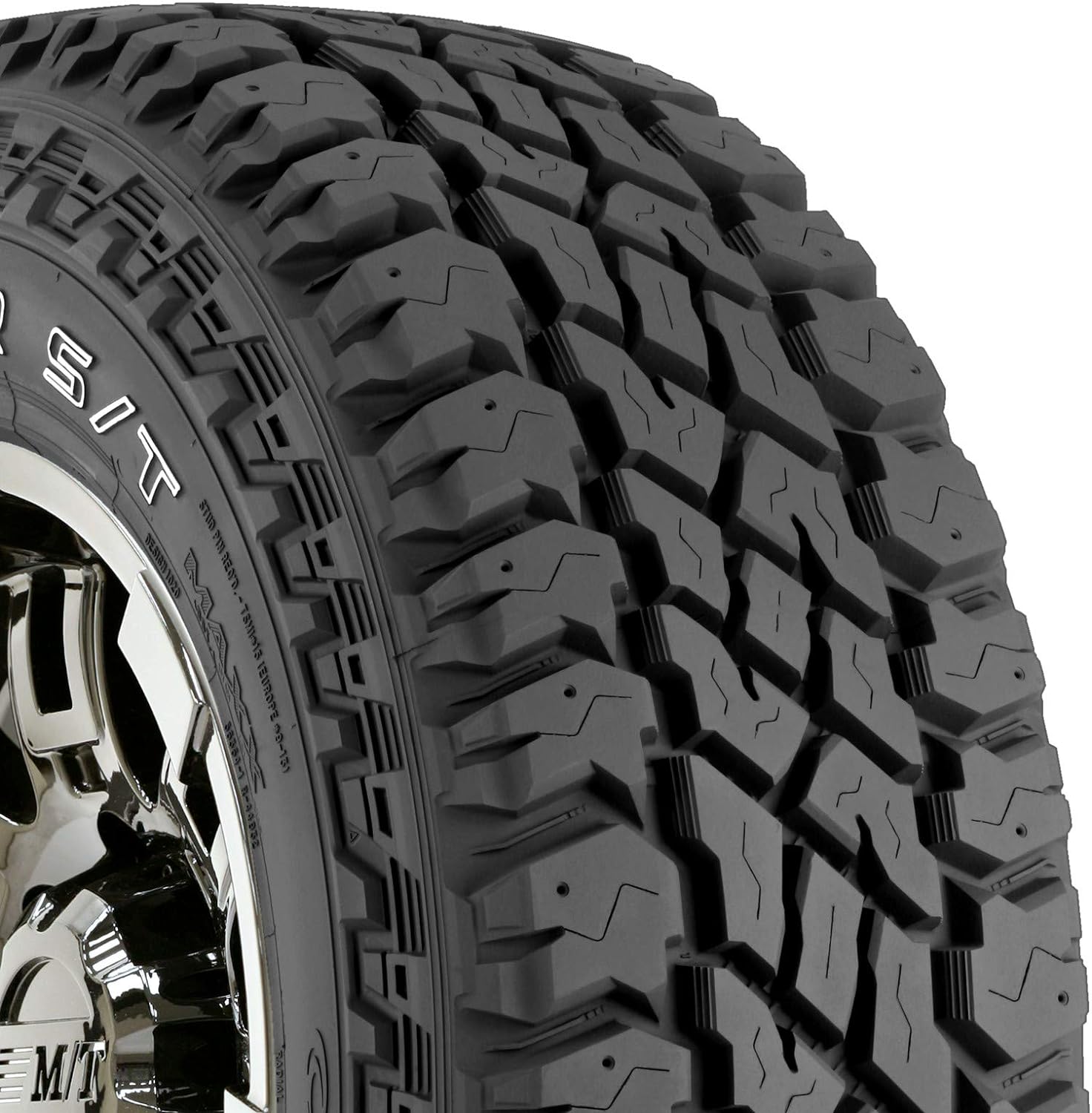 LT265/70R17 All-Season Tire P694