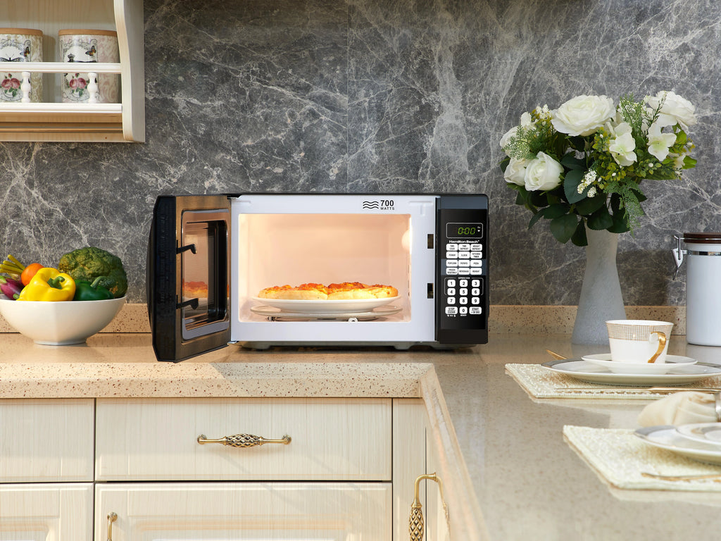 Black Microwave Oven T7707
