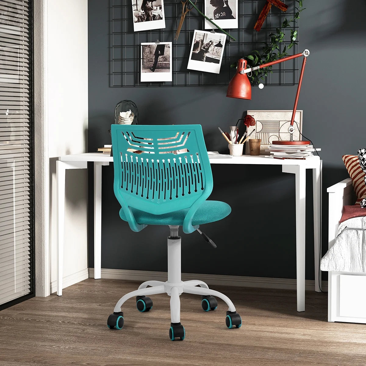 AQUA Adjustable Height Rolling Office Chair Z4841