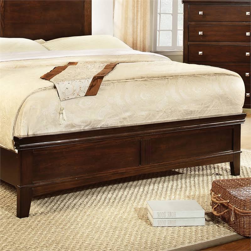 King Bed in Brown Cherry O608407