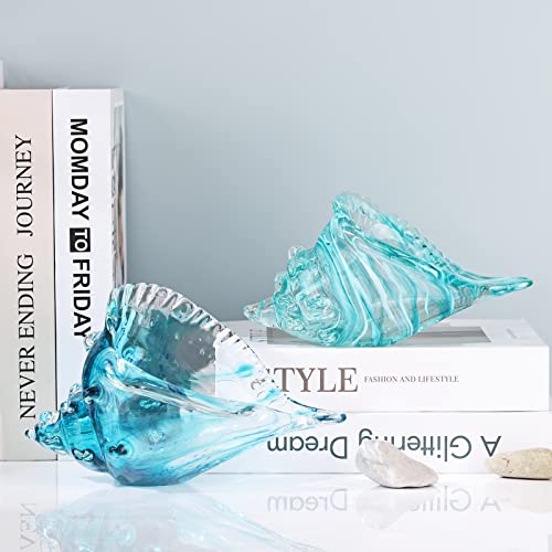 Blown glass conch statue O9767