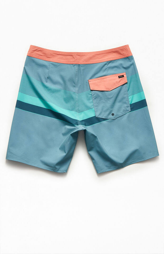 Ash Blue Trunk I839