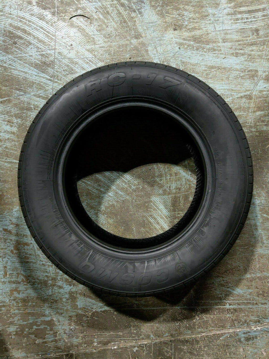 225/60R16 98V Touring All Season Tire V888