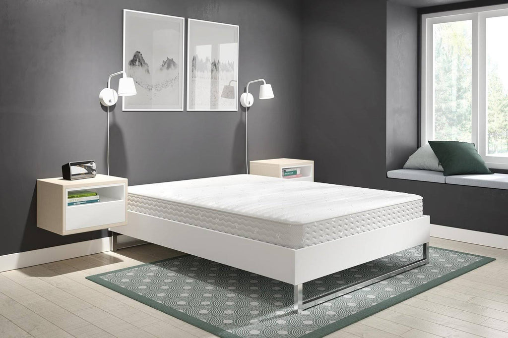 Queen Mattress Y95680