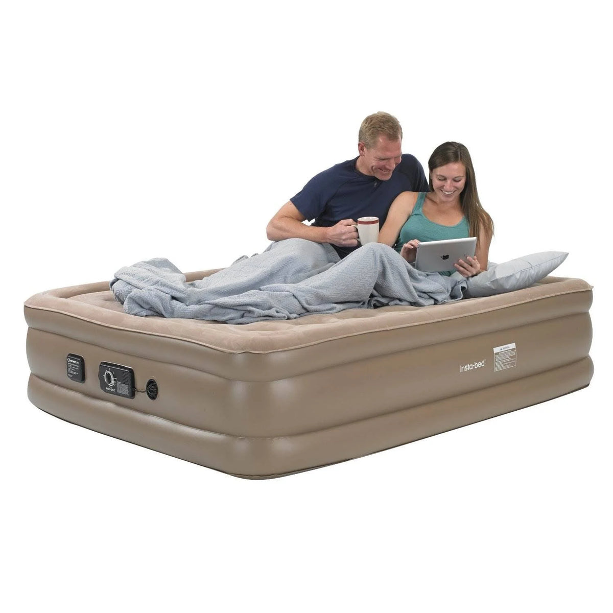Raised Queen Air Bed Mattress with Never Flat Air Pump (3 Pack) B34014