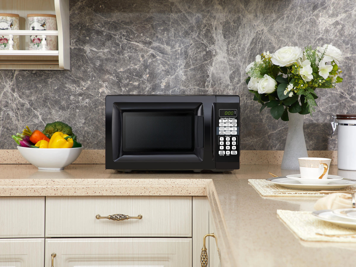 Black Microwave Oven T7707