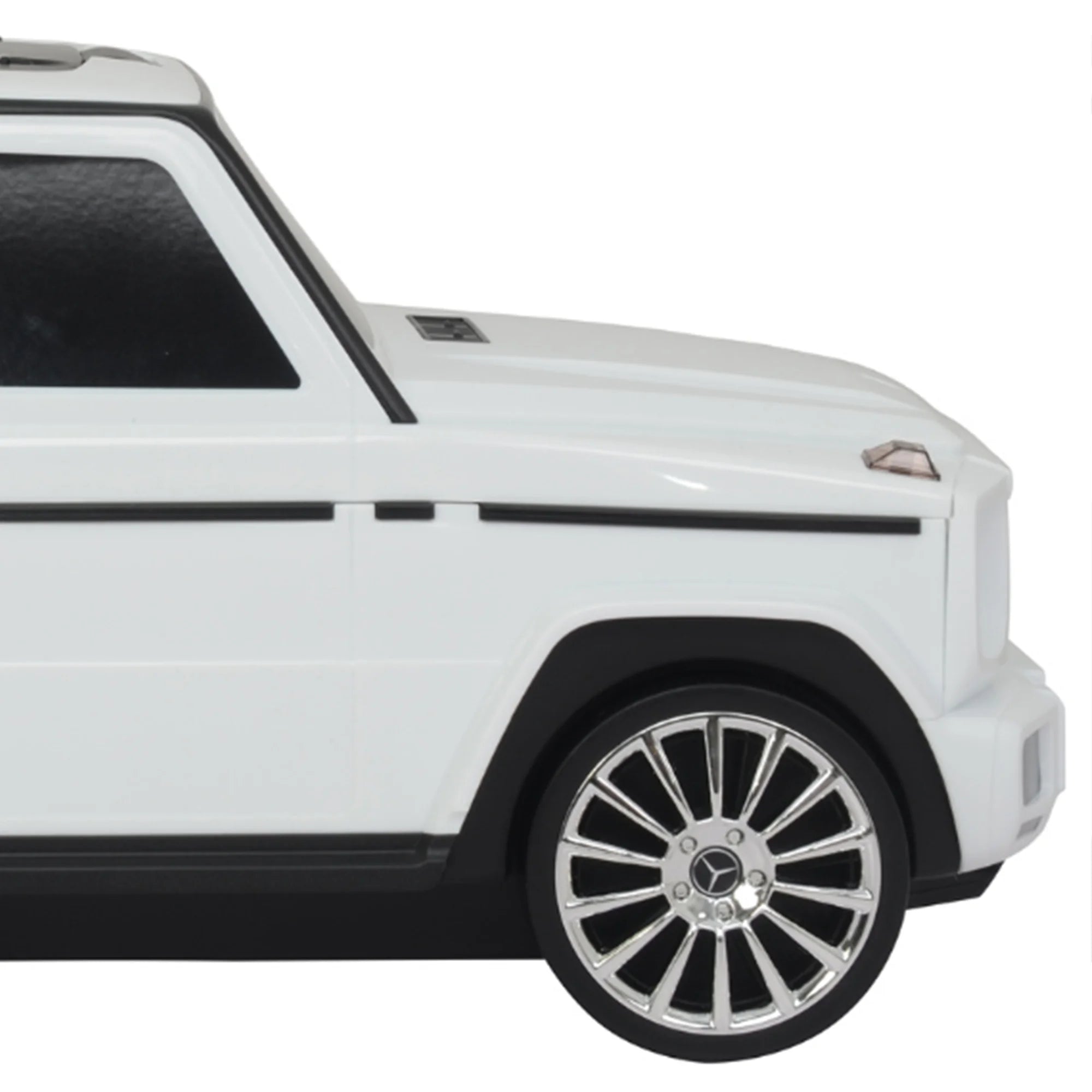 White Ride-On Vehicle R641849