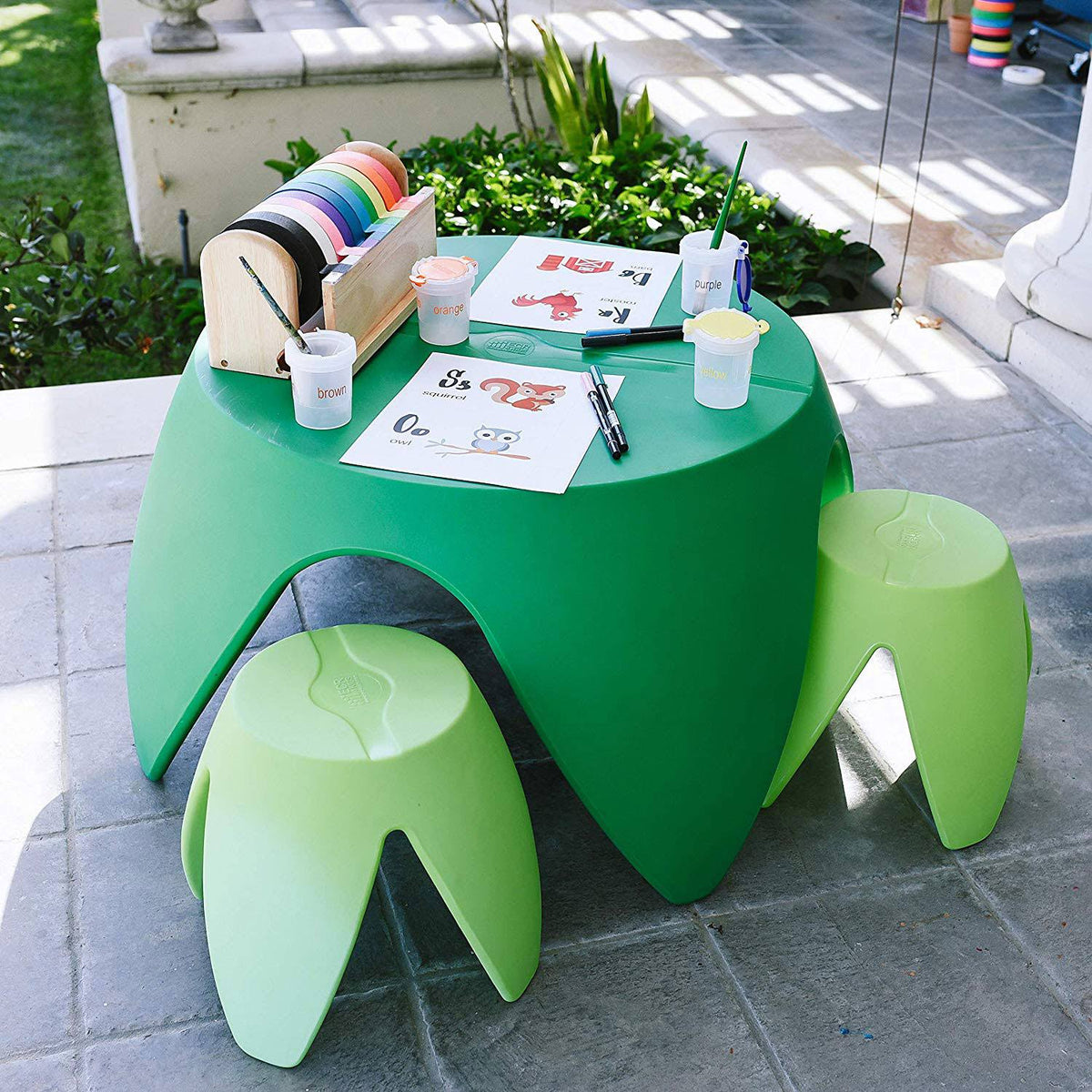 18in Dark Green Table F83246