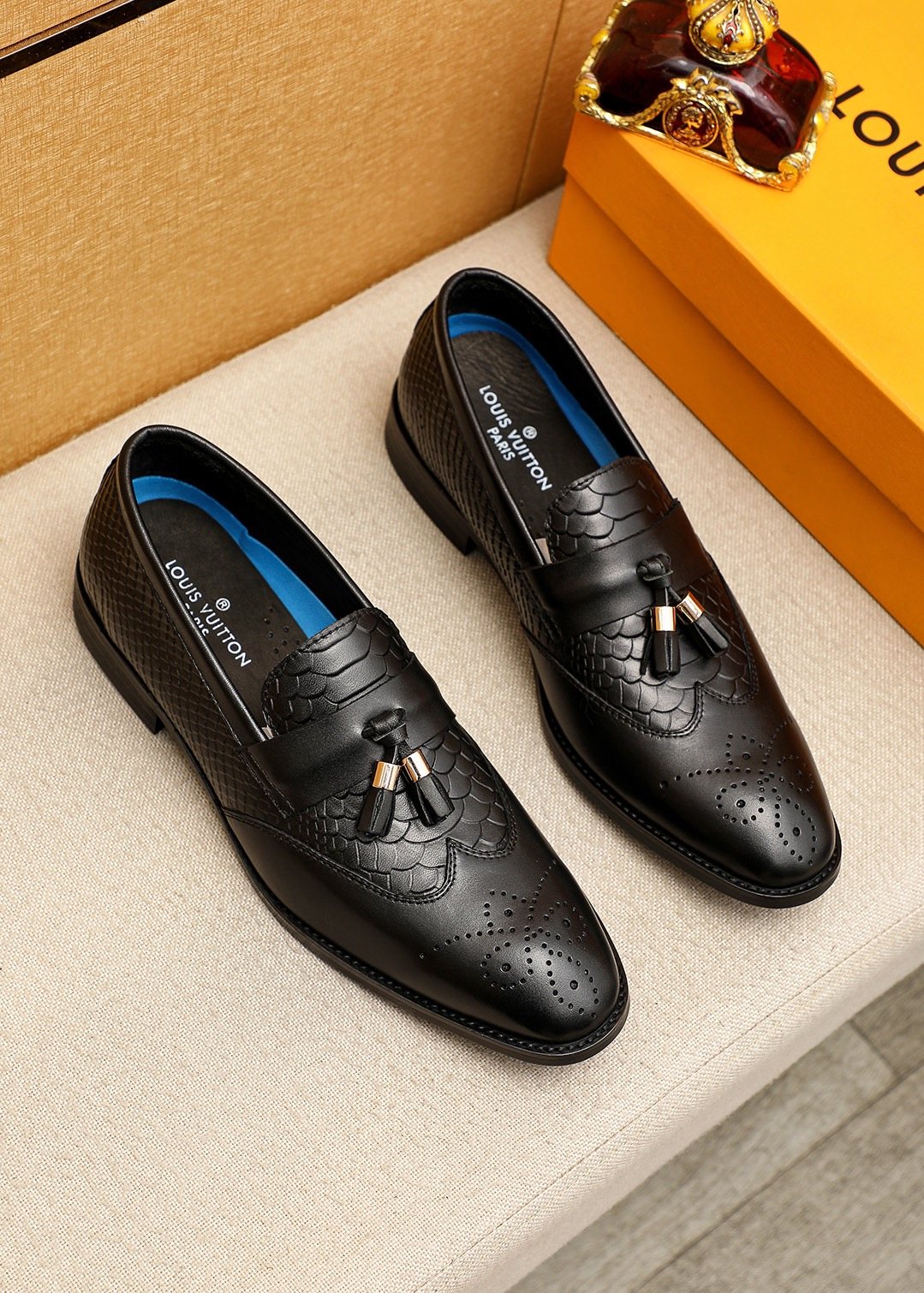 Louis Vuitton Black Textured Tassel Loafers